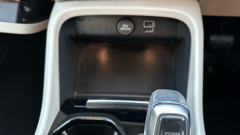 Volvo Xc40 1.5 T5 Recharge PHEV Inscription Pro 5dr Auto Estate